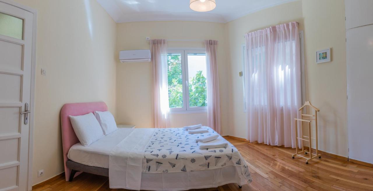 Ferienwohnung The Athenian House -Duxiana Bed Exterior foto